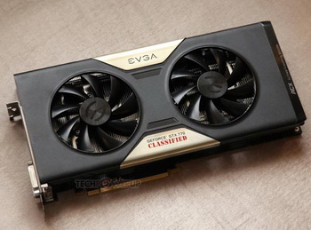 3D-card EVGA GeForce GTX 780 Classified and GTX 770 Classified posing for the camera